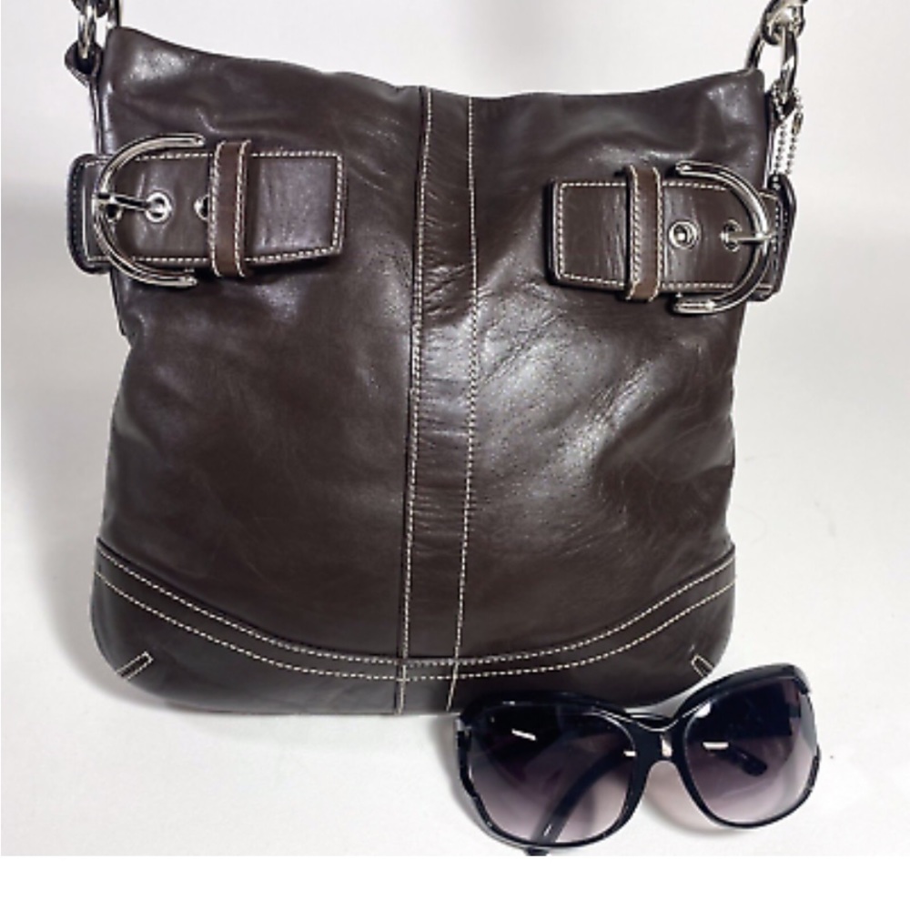Elegant Brown Leather Shoulder Bag